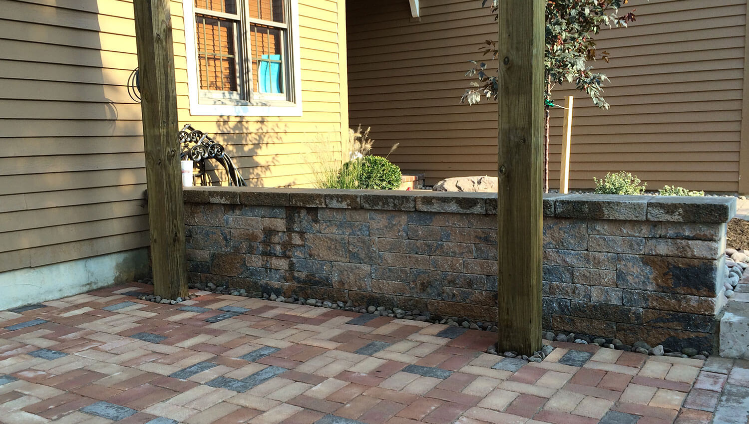 A sturdy and attractive retaining wall at a Central New York home